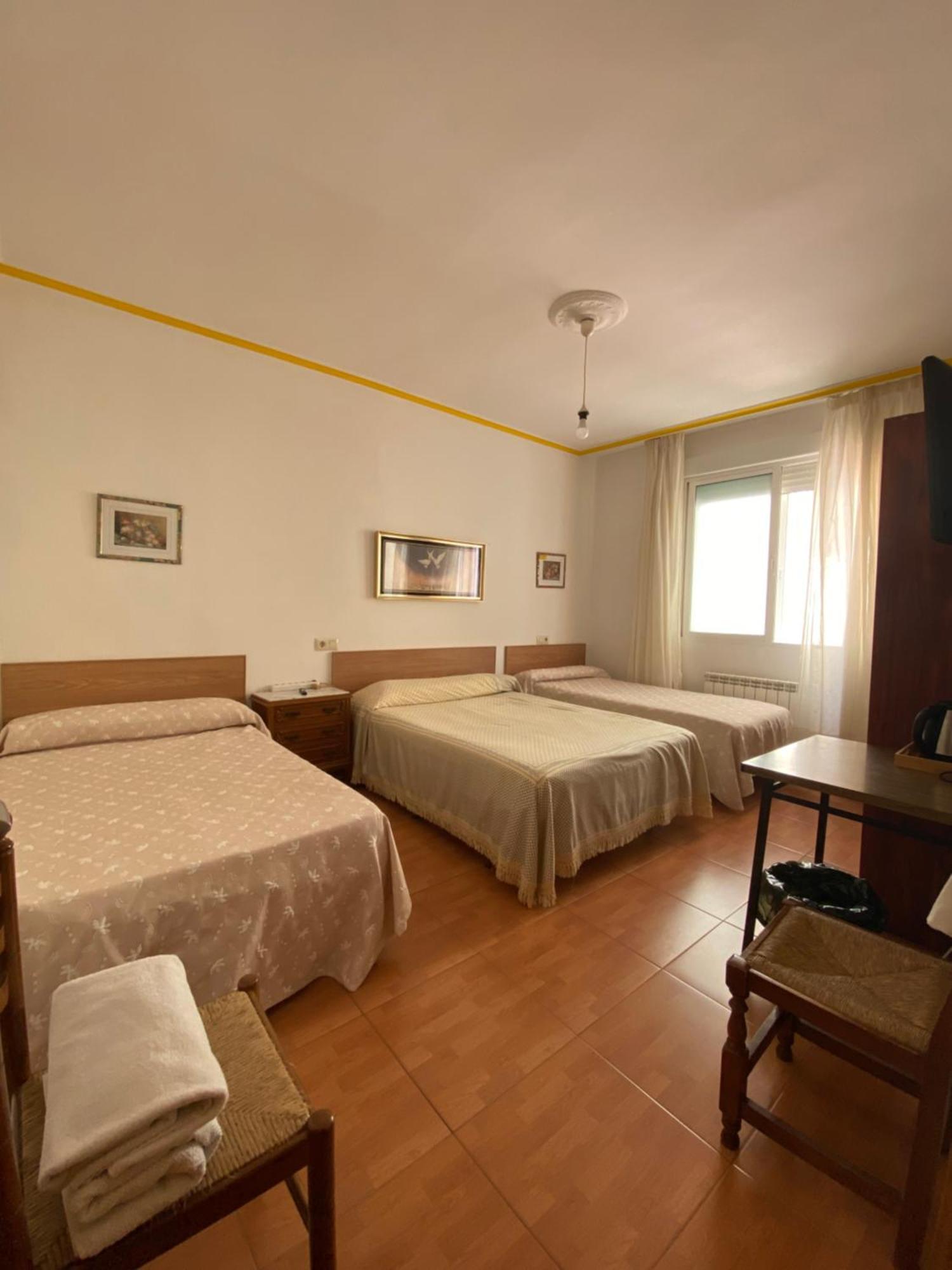 Pension Santa Clara Понтеведра Экстерьер фото