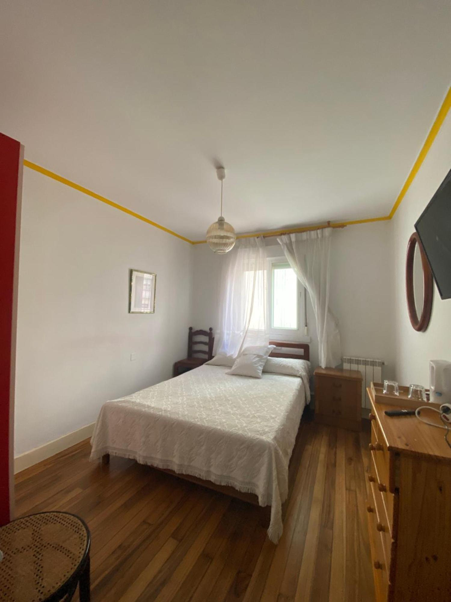 Pension Santa Clara Понтеведра Экстерьер фото